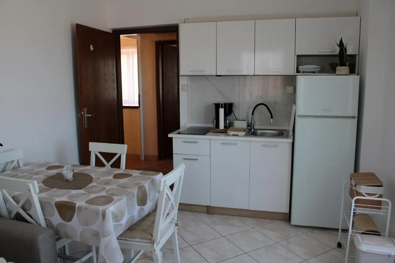 Apartment Una Premantura Chorwacja
